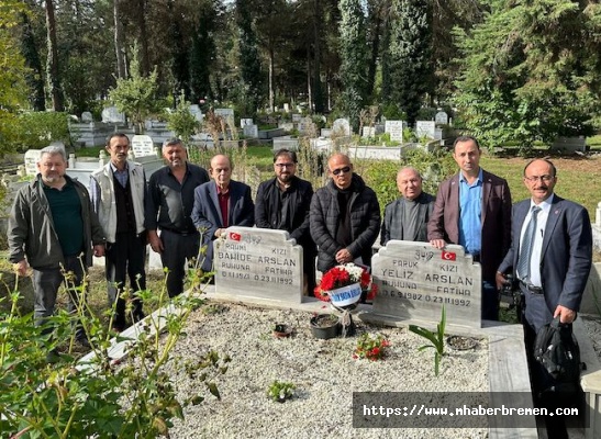 Mölln kurbanları mezarları başında anıldı