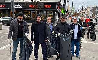 Hamburg'da Türklerden örnek davranış